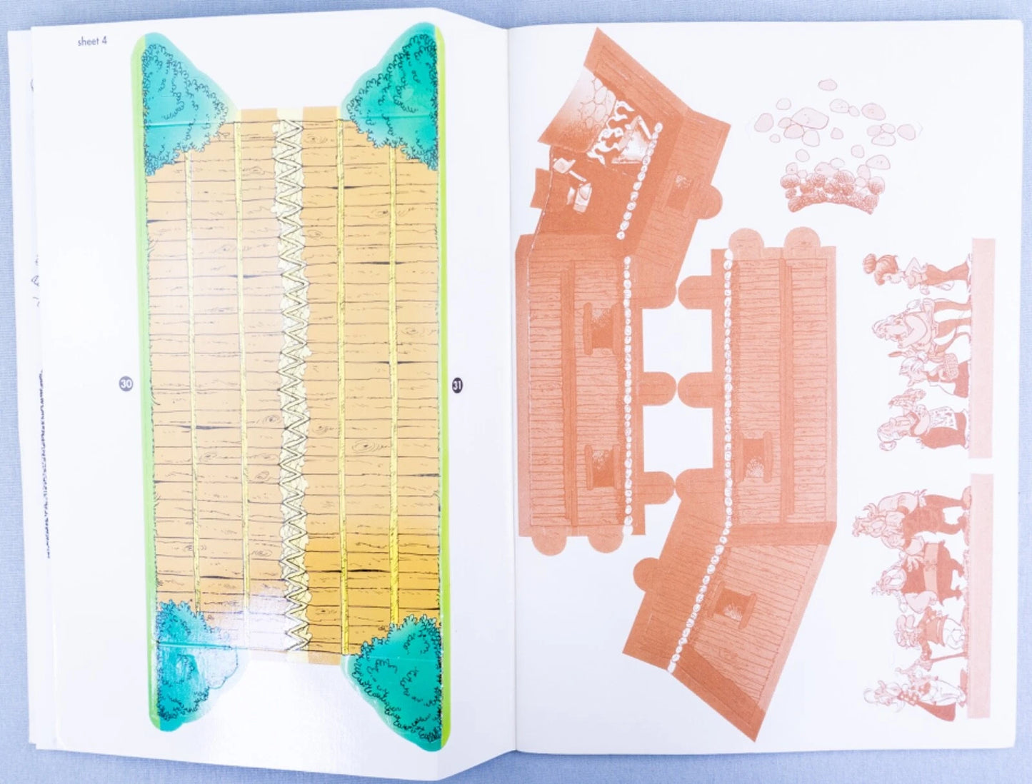 Asterix Game Book: Asterix Gauls Village Push out & Build Gocinny-Underzo 1992 UK Edition