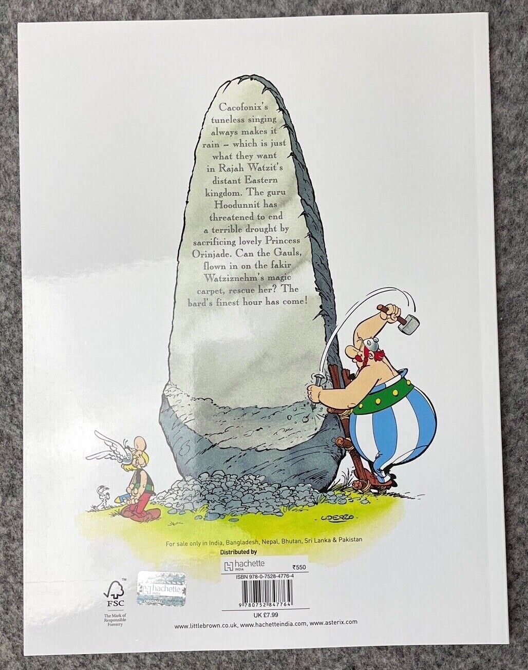 Asterix & Magic Carpet - 2000s Orion/Sphere UK Edition Paperback Book EO Uderzo