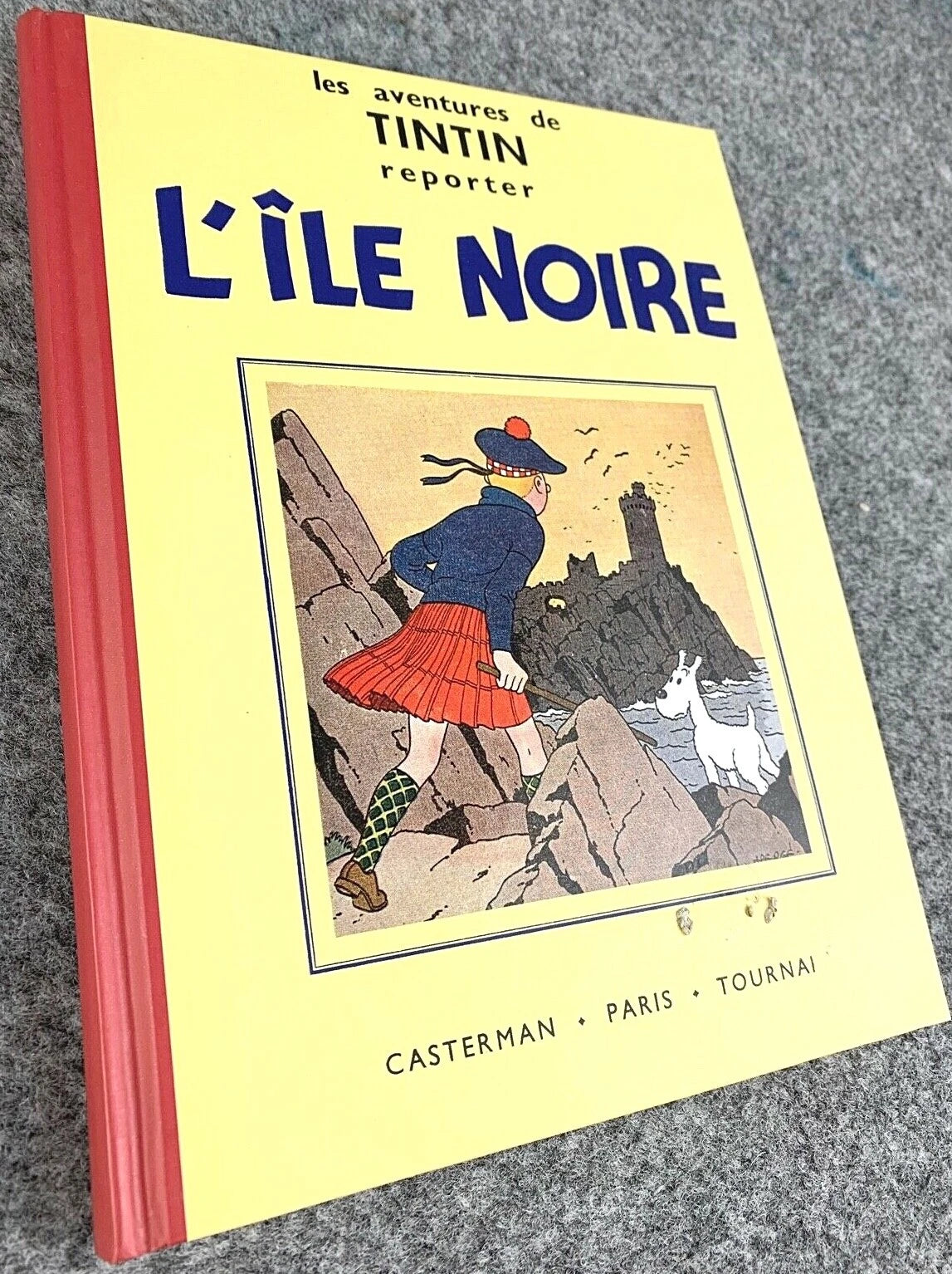 L'Île Noire Rare B&W MINI Facsimile French 1st Edition 1980s HB Tintin Book