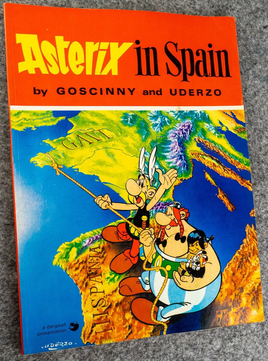Asterix in Spain - 1970/80s Hodder/Dargaud UK Edition Paperback Book Uderzo