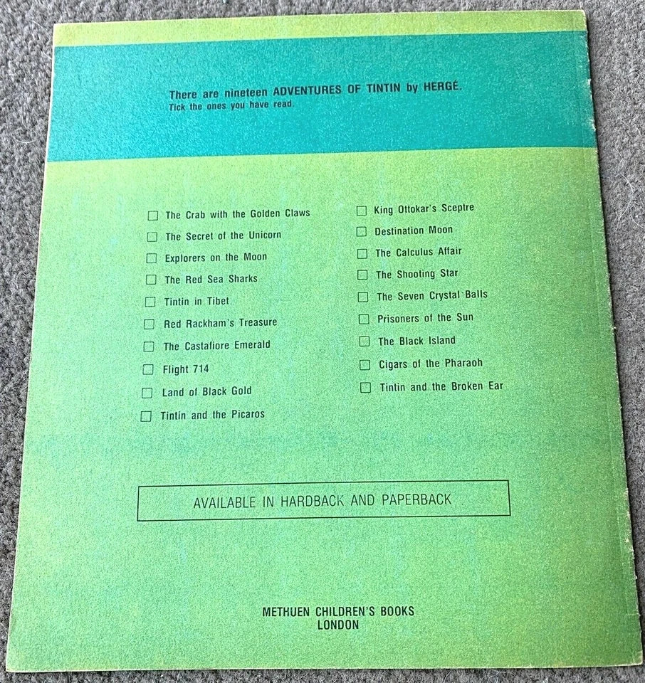 Volume 9 of 12 - Tintin Painting & Drawing Book Methuen 1977 1st Edition