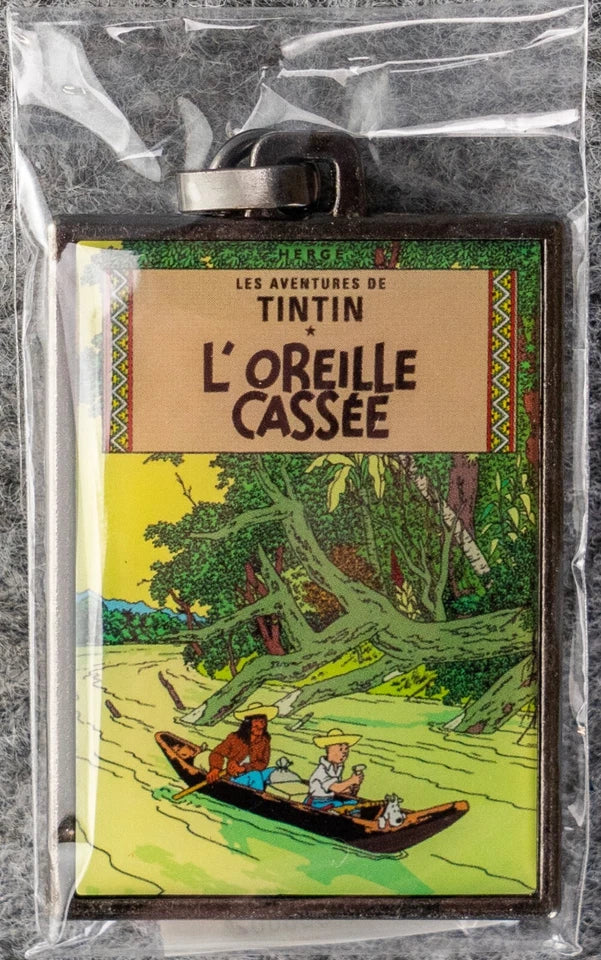 Moulinsart Tintin Title Cover Keyring 42527 - Tintin & the Broken Ear Metal