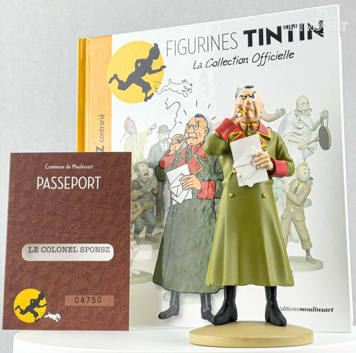 Tintin Figurine Officielle # 37 Colonel Sponz Herge model Moulinsart Figure