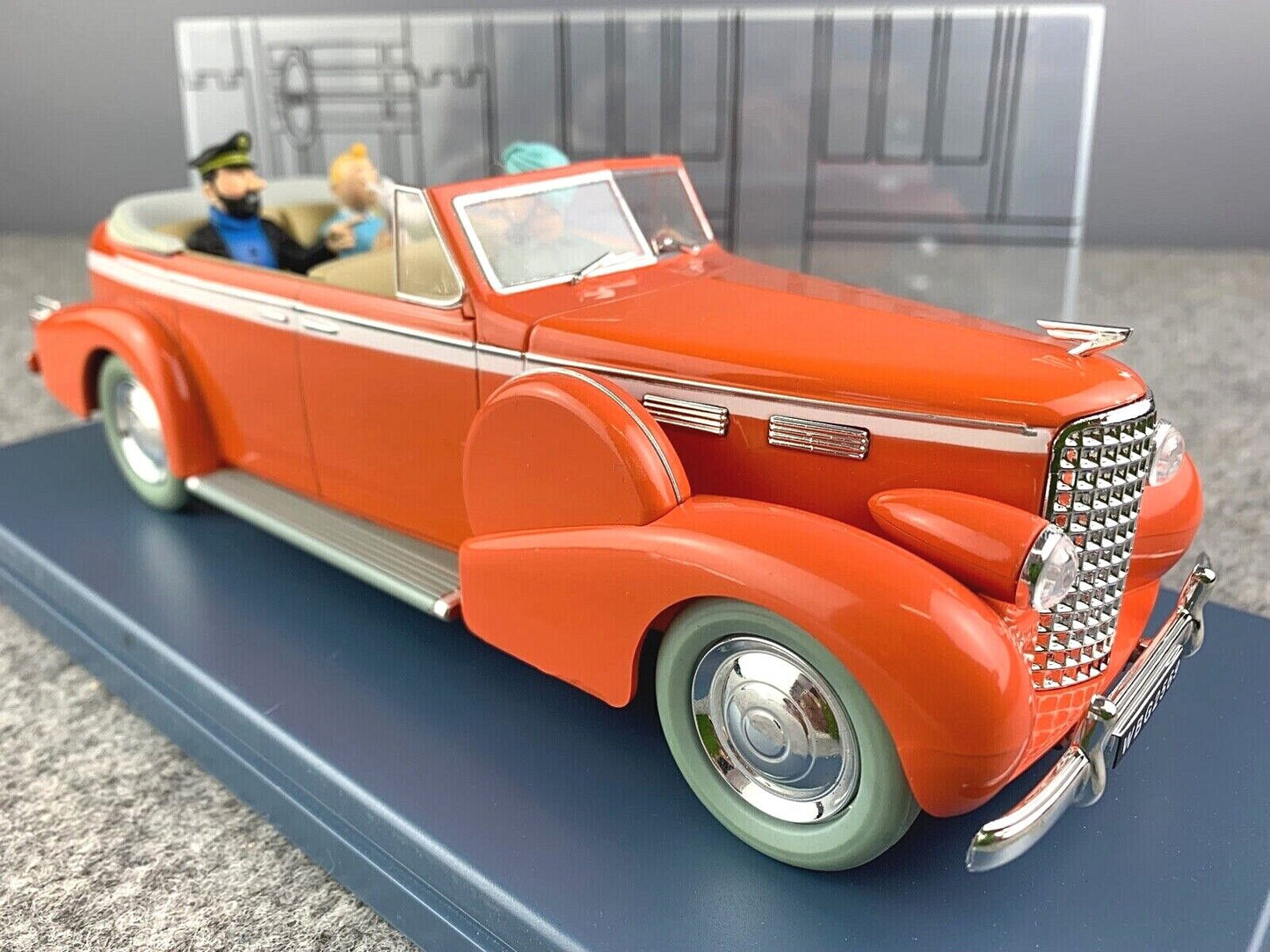 HACHETTE TINTIN 1/24 29903 New Delhi Taxi: Cadillac Fleetwood Model Car #3 Tibet