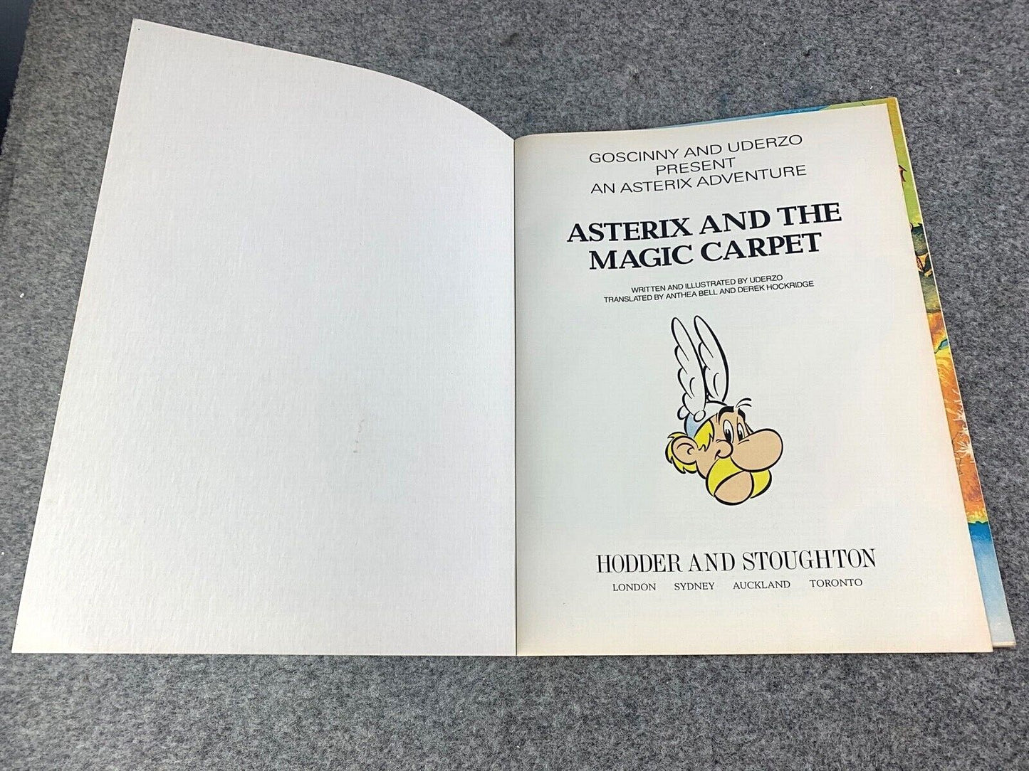 Asterix & the Magic Carpet - 1970/80s Hodder/Dargaud UK Edition Paperback Book Uderzo