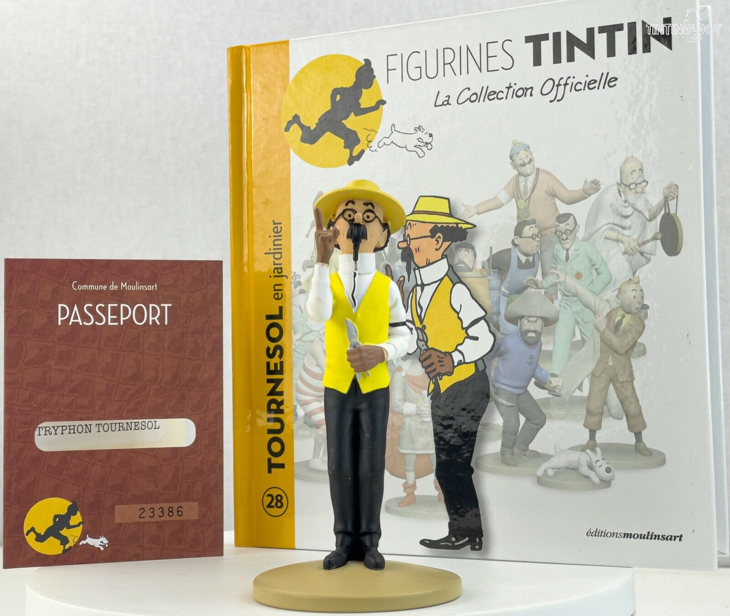 Tintin Figurines Officielle # 28 Calculus Gardener Herge model Moulinsart Figure