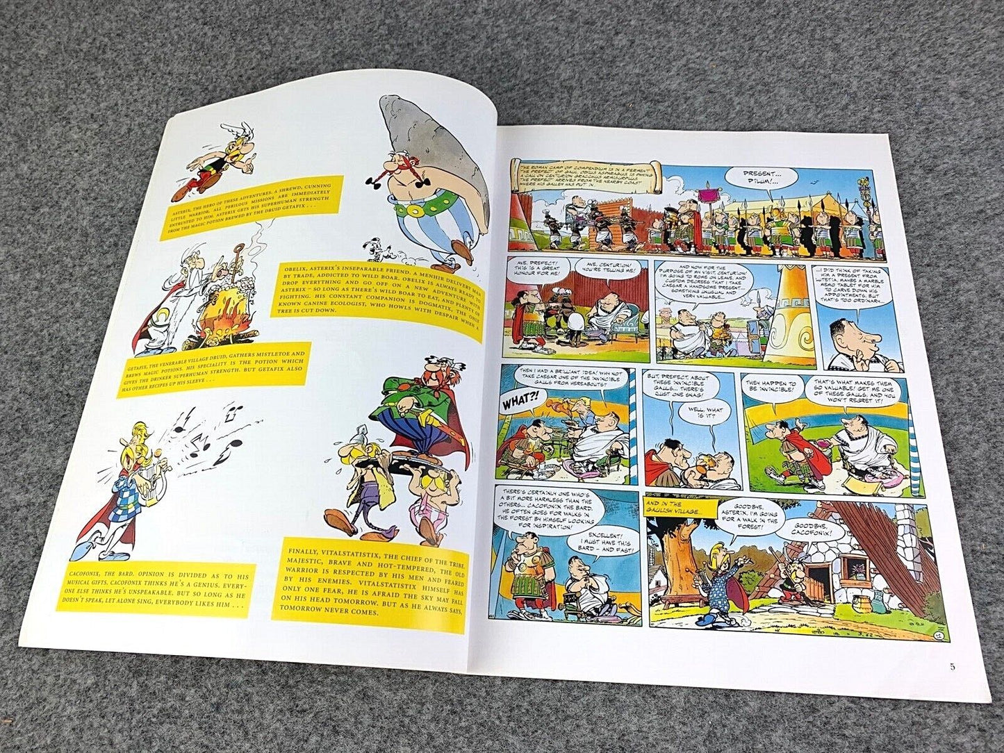 Asterix the Gladiator - 2000s Orion/Sphere UK Edition Paperback Book EO Uderzo