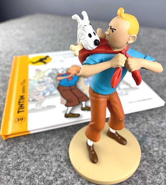 Tintin Figurine Officielle # 39 - Tintin with Snowy on back Herge model ML