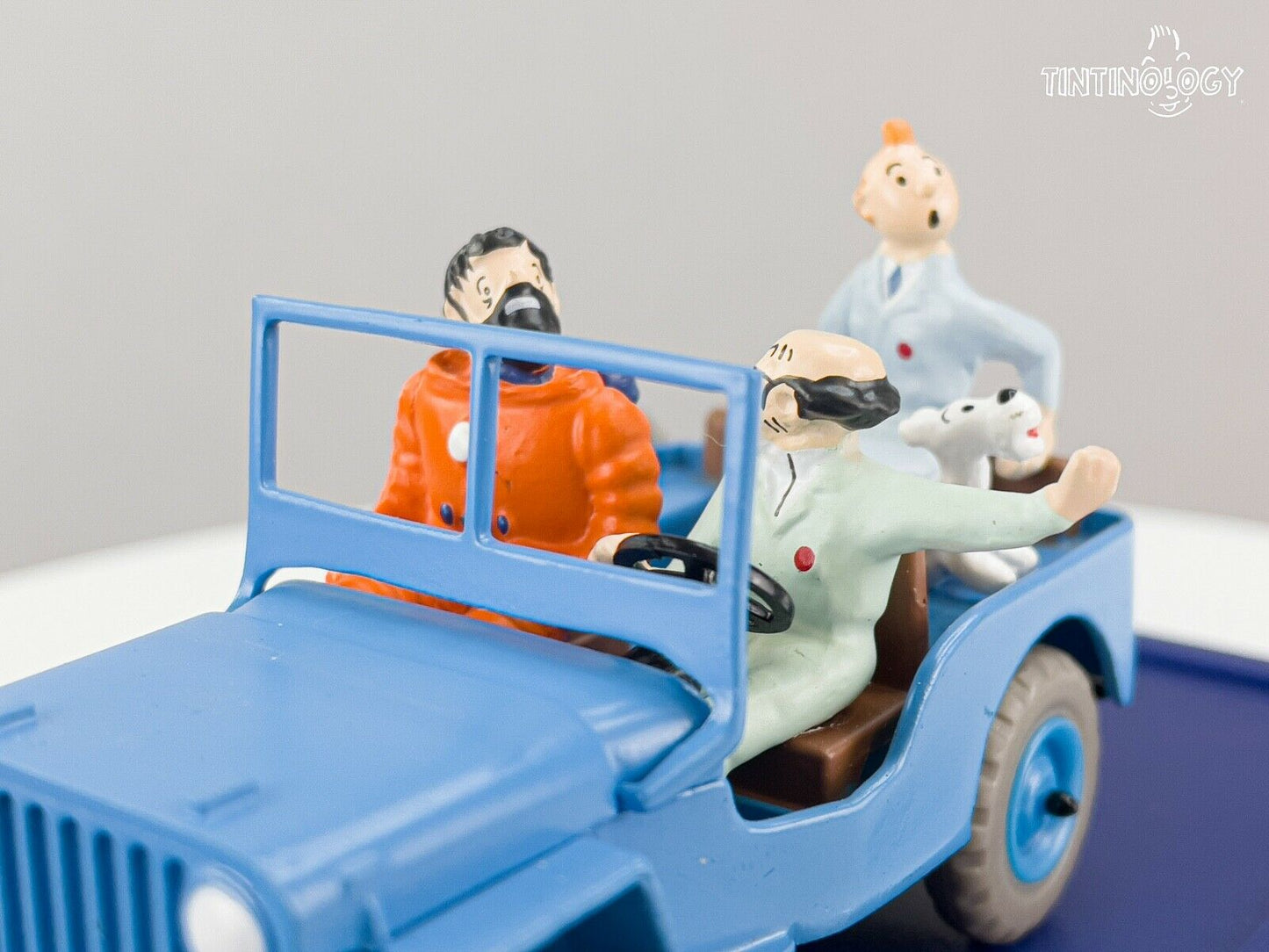 ATLAS TINTIN CAR # 1 Willys Jeep - Destination Moon Herge model car 1/43 Scale