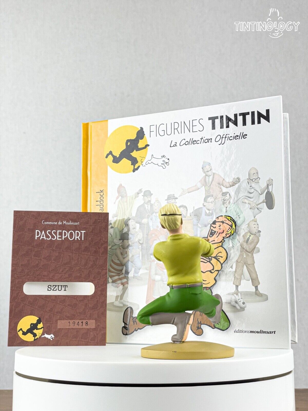 Tintin Figurine Officielle # 33 Skut Red Sea Sharks Herge model ML resin Figure
