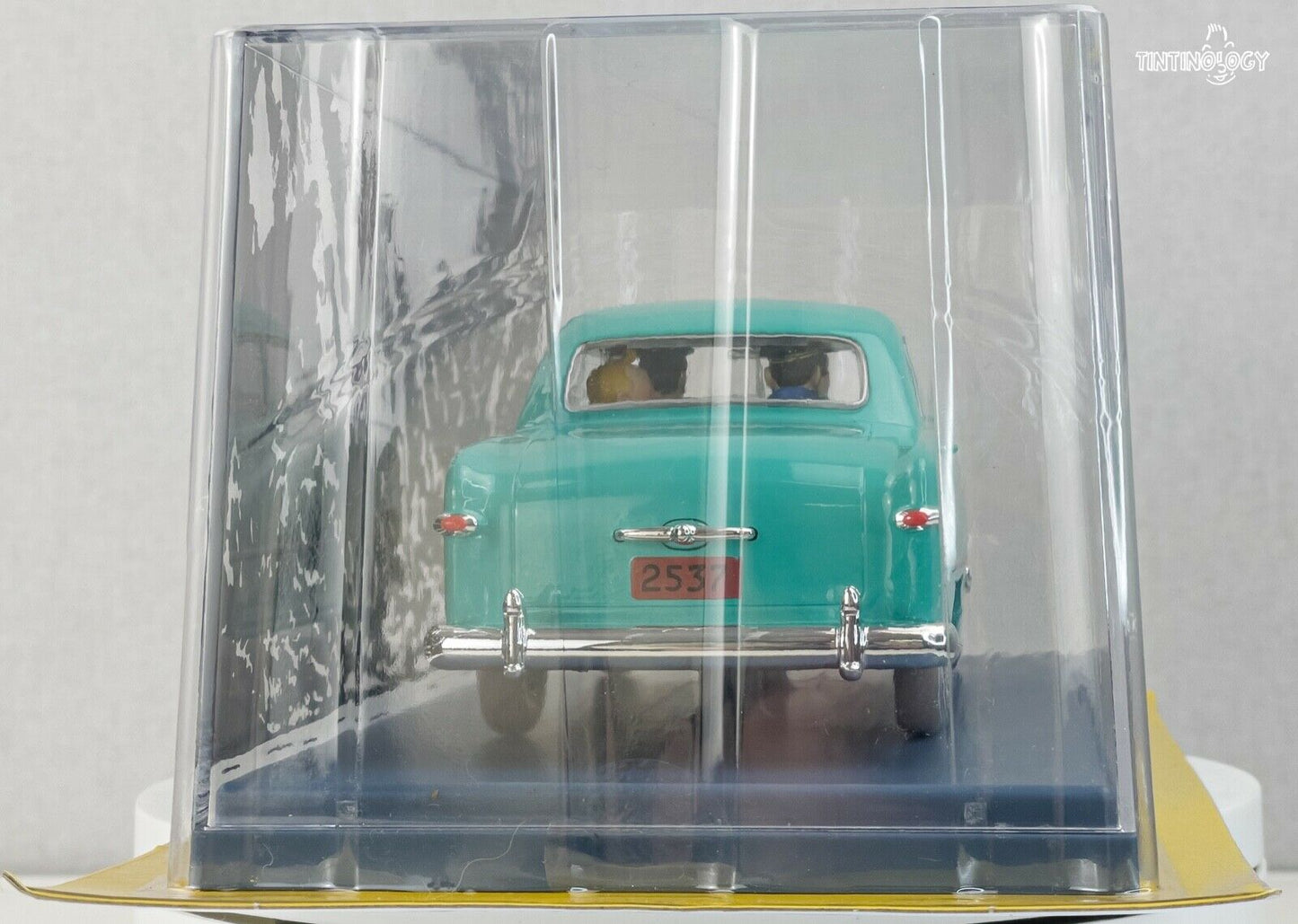 HACHETTE Tintin Car 1/24 #40 Ford Custom: Destination Moon Model Figure