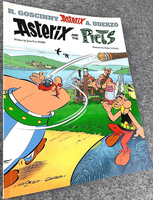 Asterix & the Picts - 2000s Orion/Sphere UK Edition Paperback Book EO Uderzo